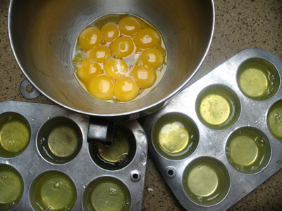 eggsforcb Dozen separated eggs. Yolks for custard. Whites for freezer
