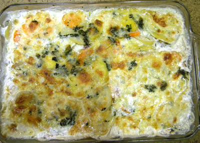 finished mixed potato gratin