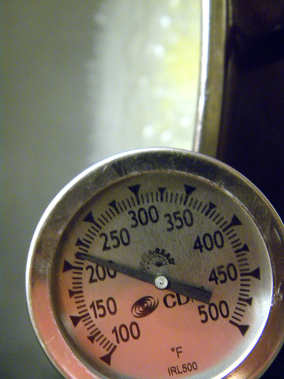 sugar syrup reaches 220 degrees