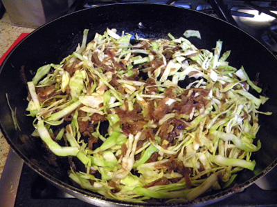 carmelizedoniongarliccabbage