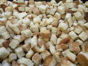 toasted bread cubes