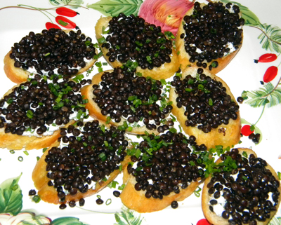 Lentilcrostini