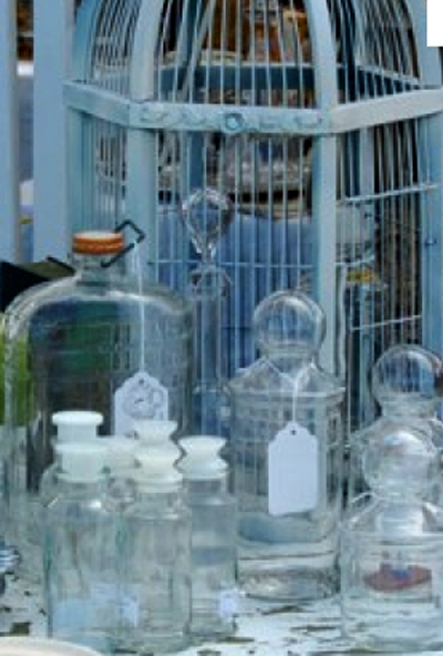 birdcagesand bottles