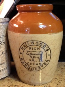 rich cream crock